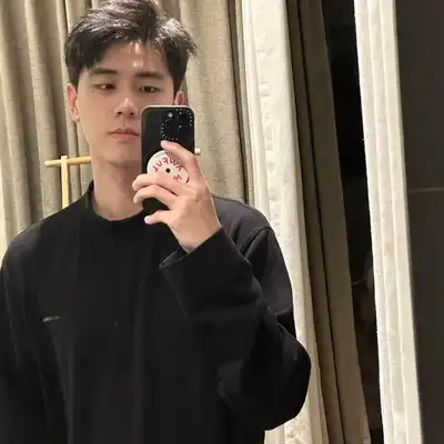 黄辉文